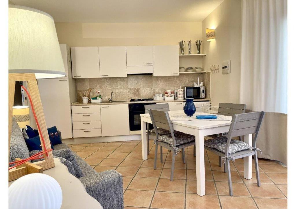 Le Residenze Sul Mare B6 Apartment ปอร์โตออตติโอลู ภายนอก รูปภาพ