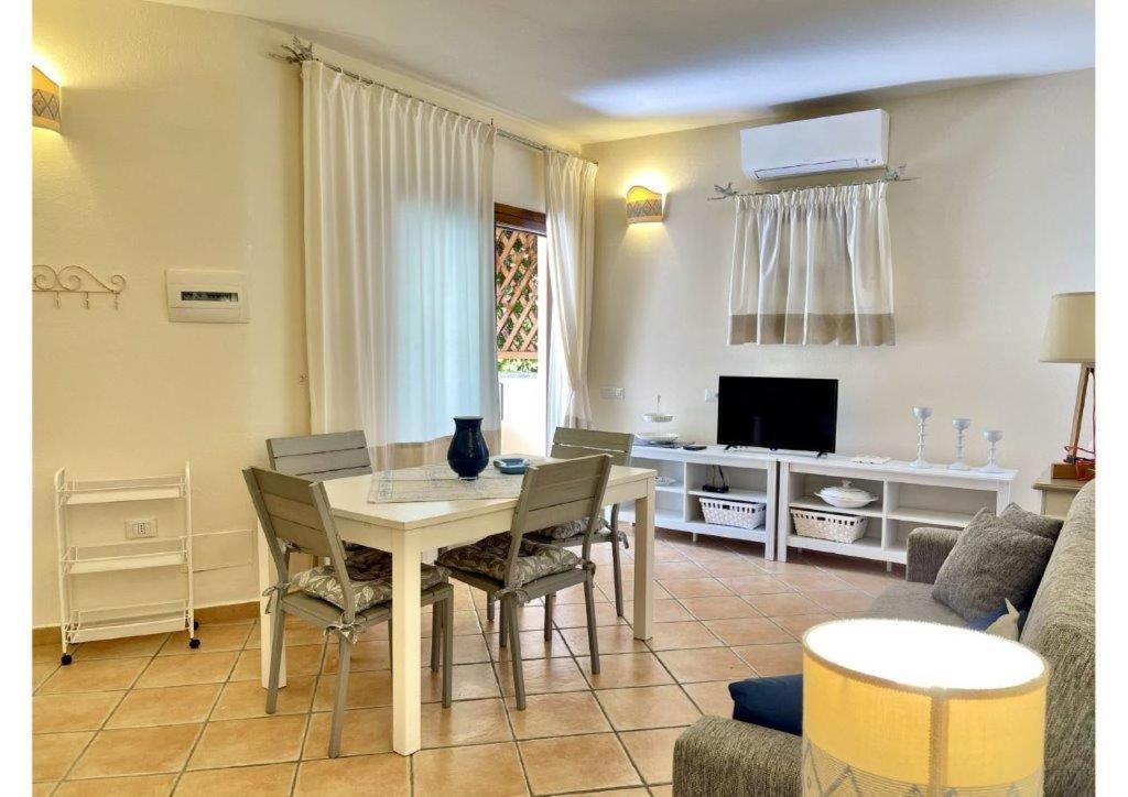 Le Residenze Sul Mare B6 Apartment ปอร์โตออตติโอลู ภายนอก รูปภาพ