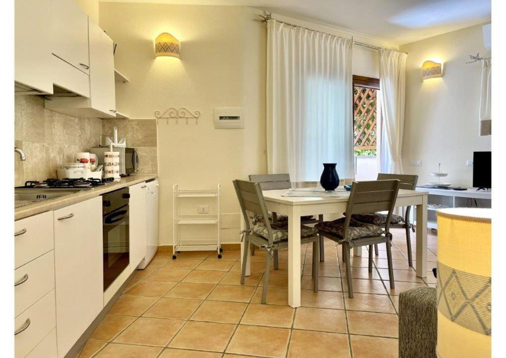 Le Residenze Sul Mare B6 Apartment ปอร์โตออตติโอลู ภายนอก รูปภาพ